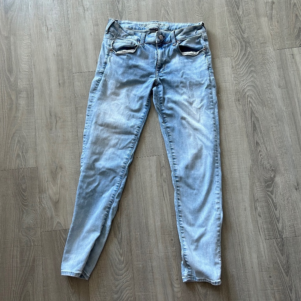 AE Super Stretch Denim Skinny Jeans, size 8